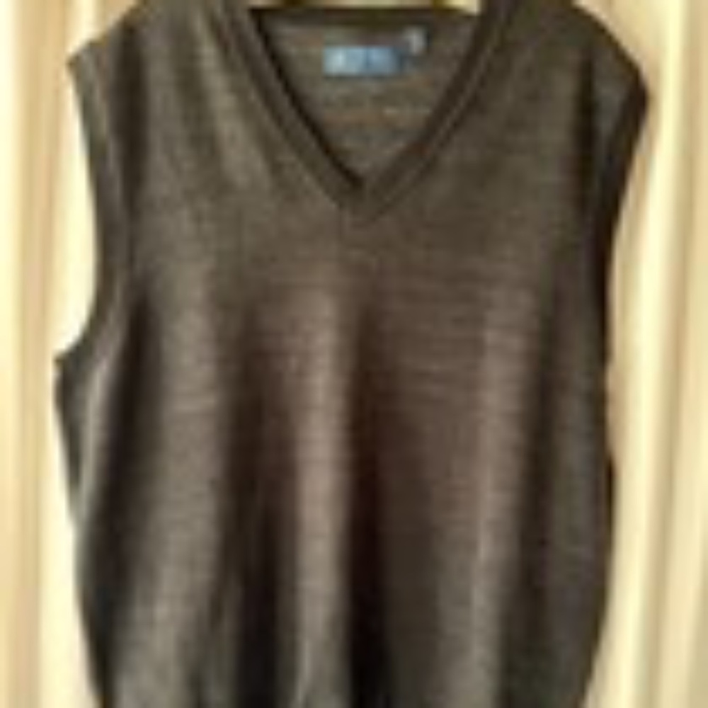 Jack Niklaus Men's Black V-Neck Cotton/Nylon Vest with GoldenBear Logo - Size XL